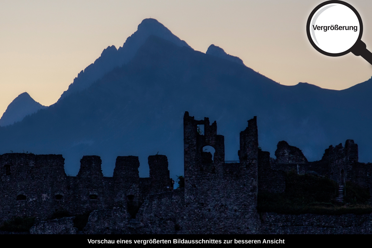 3-108-1191-bild-gross-sonnenaufgang-burg-berge_l