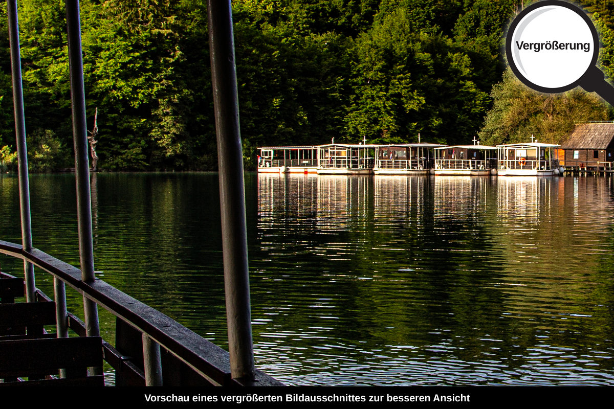 3-110-1196-bild-gross-wasser-spaziergang-fahren_l