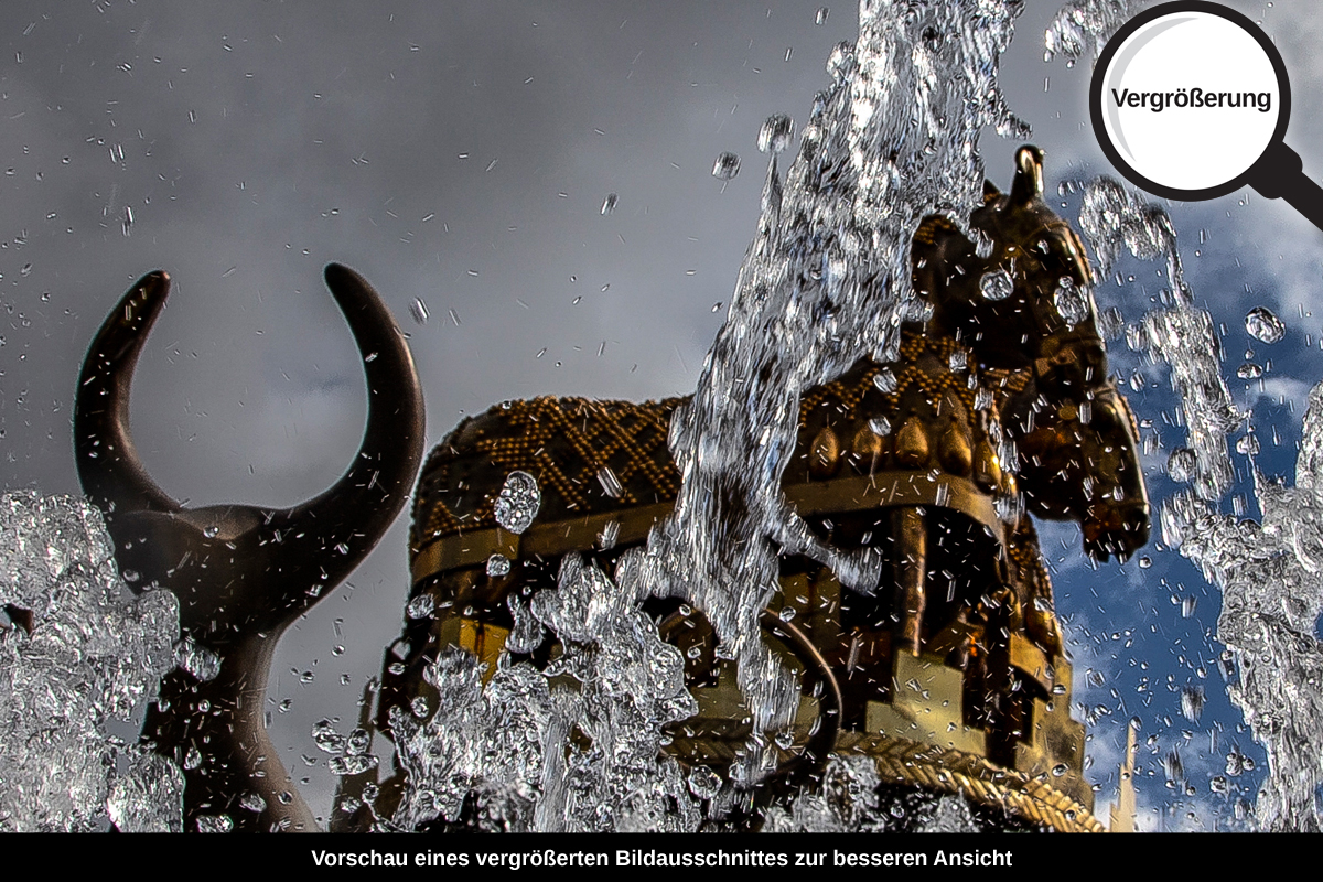 3-110-1587-bild-gross-wasserbrunnen-reisen_l