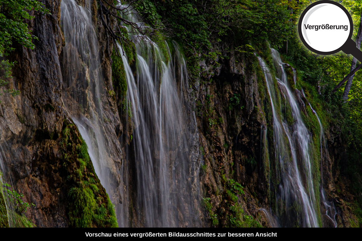 3-108-1162-bild-gross-natur-wasserfall-laub_l