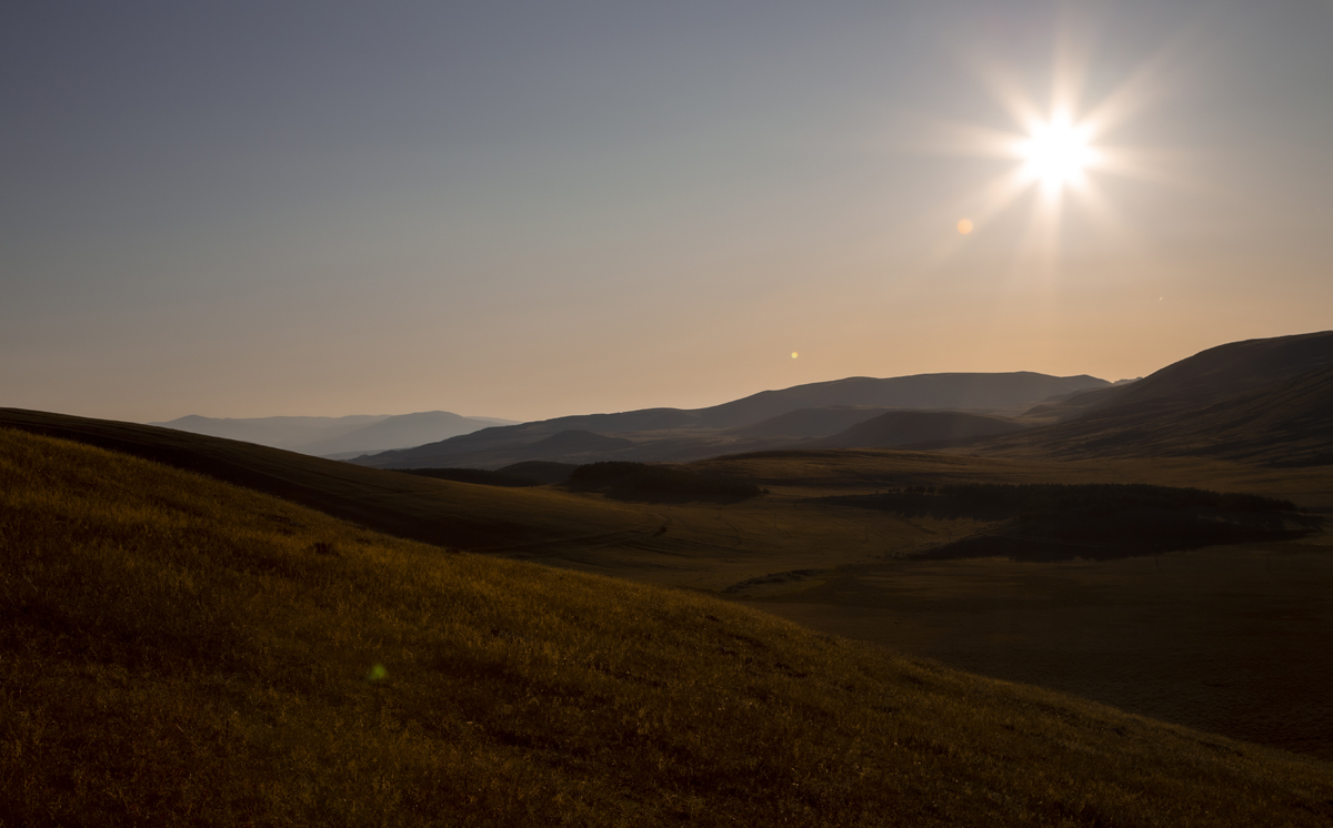 1-108-1528-huegel-sonne-ruhe-coole-bilder-sonderanfertigungen_l