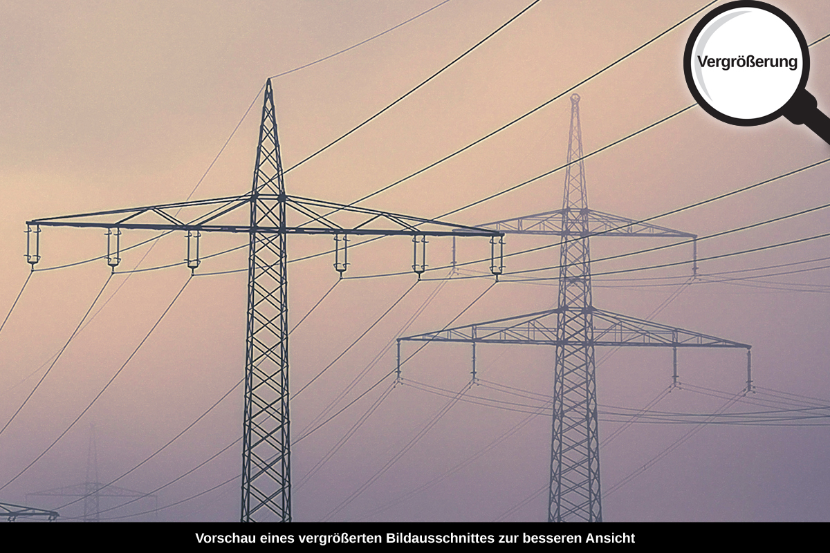 3-109-1660-bild-gross-kabel-strom-nebel_l