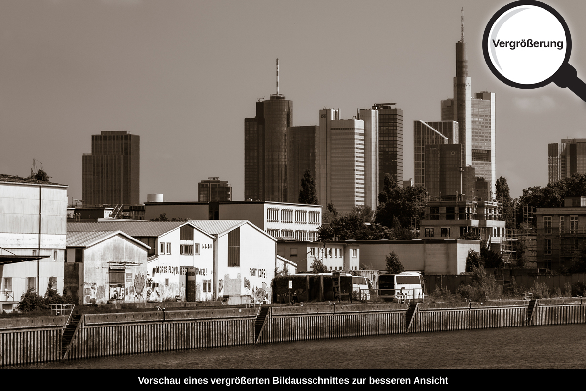 3-113-1256-bild-gross-stadt-industrie-monochrom_l