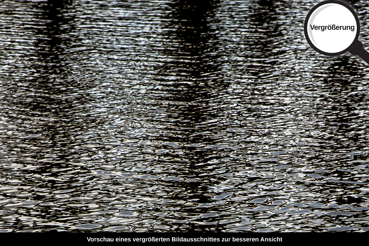 3-115-1572-bild-gross-wasser-kraeuseln-regen-grau_l