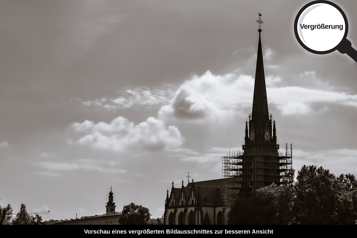 3-113-1261-bild-gross-monochrom-kirche-ufer-sommer_l