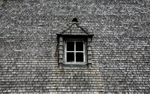 109-1131-ziegel-dach-fenster-kunstdruck-kuenstlerisches-unikat