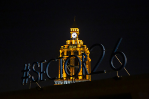 113-1055-sektor-nacht-uhr-licht-beruehmter-kuenstler-fotografie